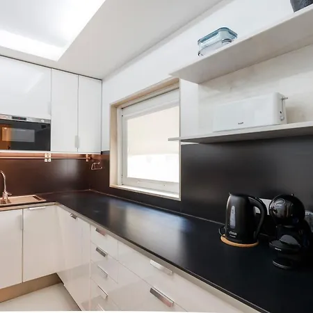 Shared In Bairro Alto - Chiado Лиссабон