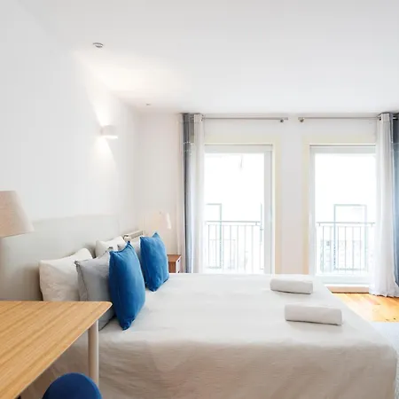 Shared In Bairro Alto - Chiado Лиссабон