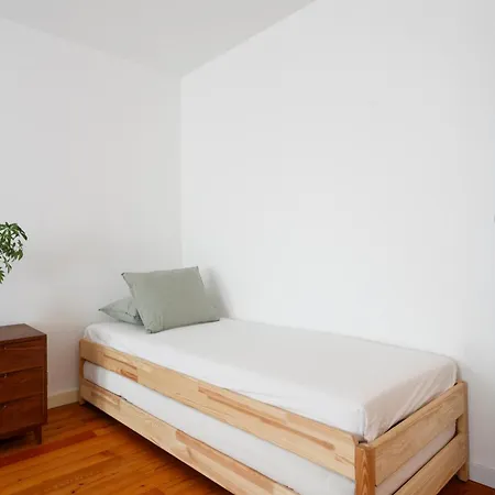 Quarto em Acomodações Particulares Shared In Bairro Alto - Chiado *